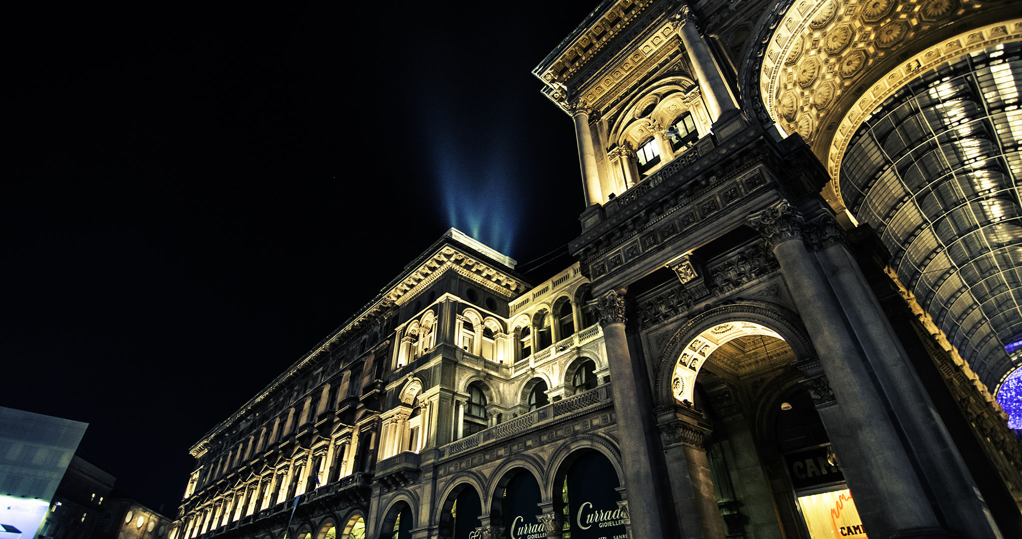 Glamore Duomo Milan
