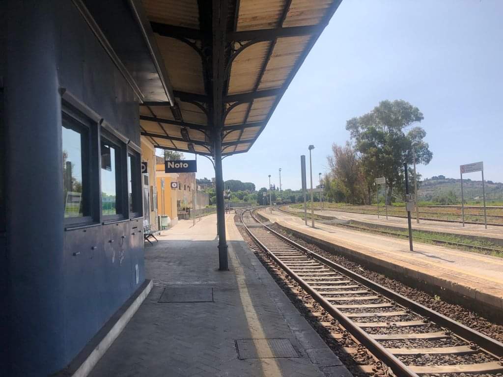 Foto_Stazione_Noto.jpeg