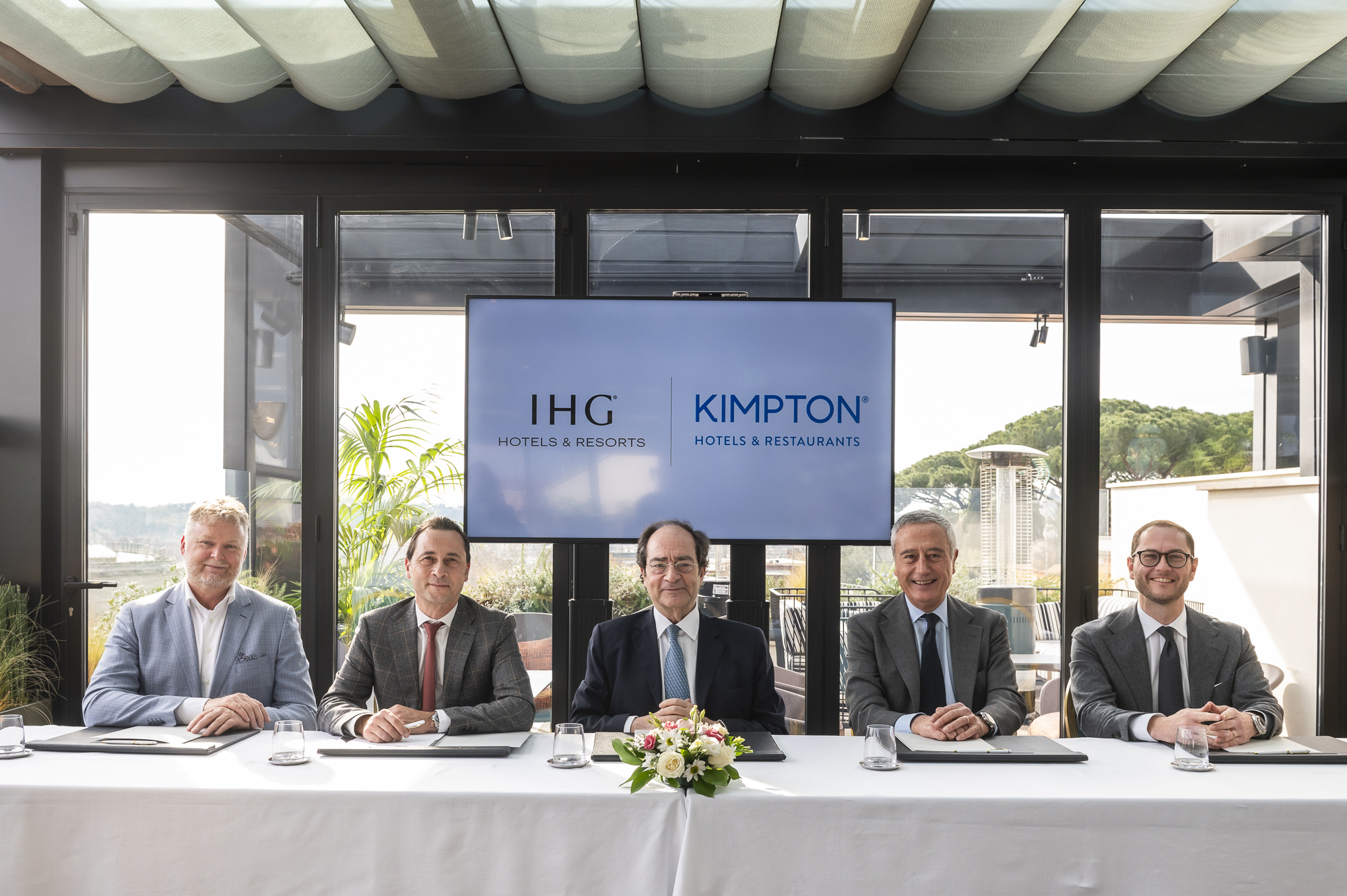 Hotel Kimpton in Sicilia cerimonia firma 1