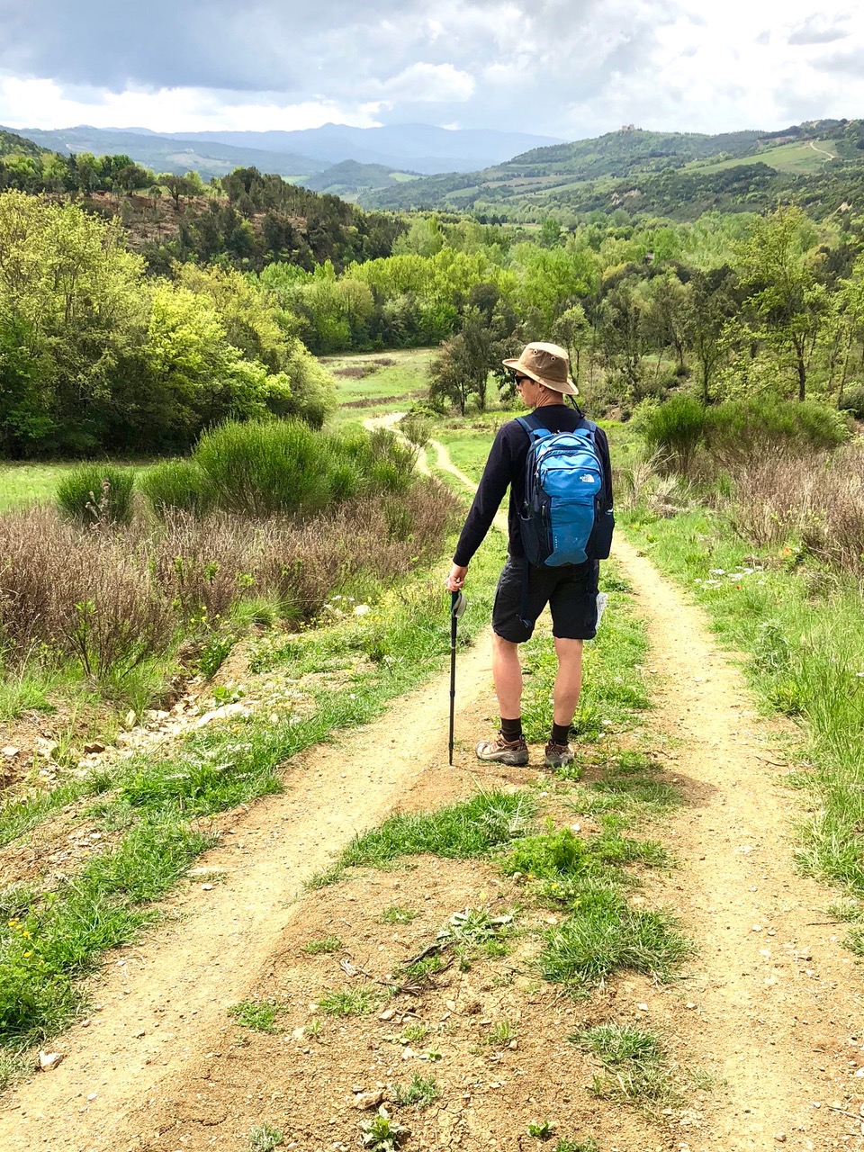 WALKING TOUR CASTIGLION DEL BOSCO TUSCANY