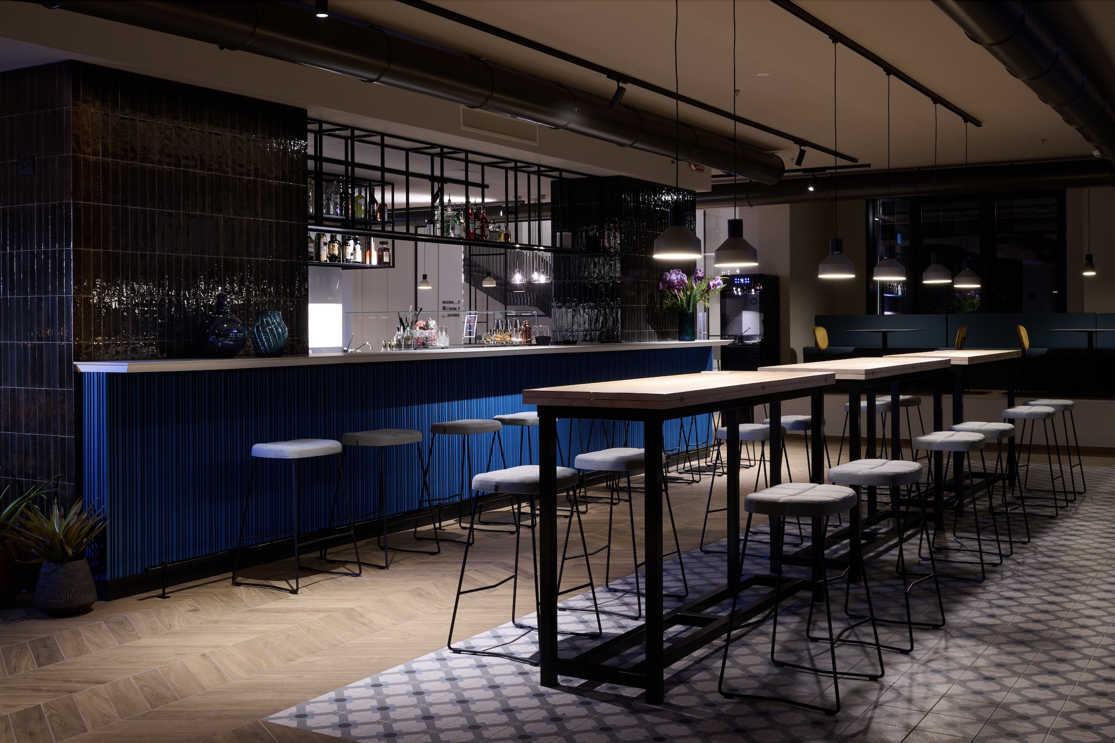 Living Bar Bistrot RMH Modena Raffaello