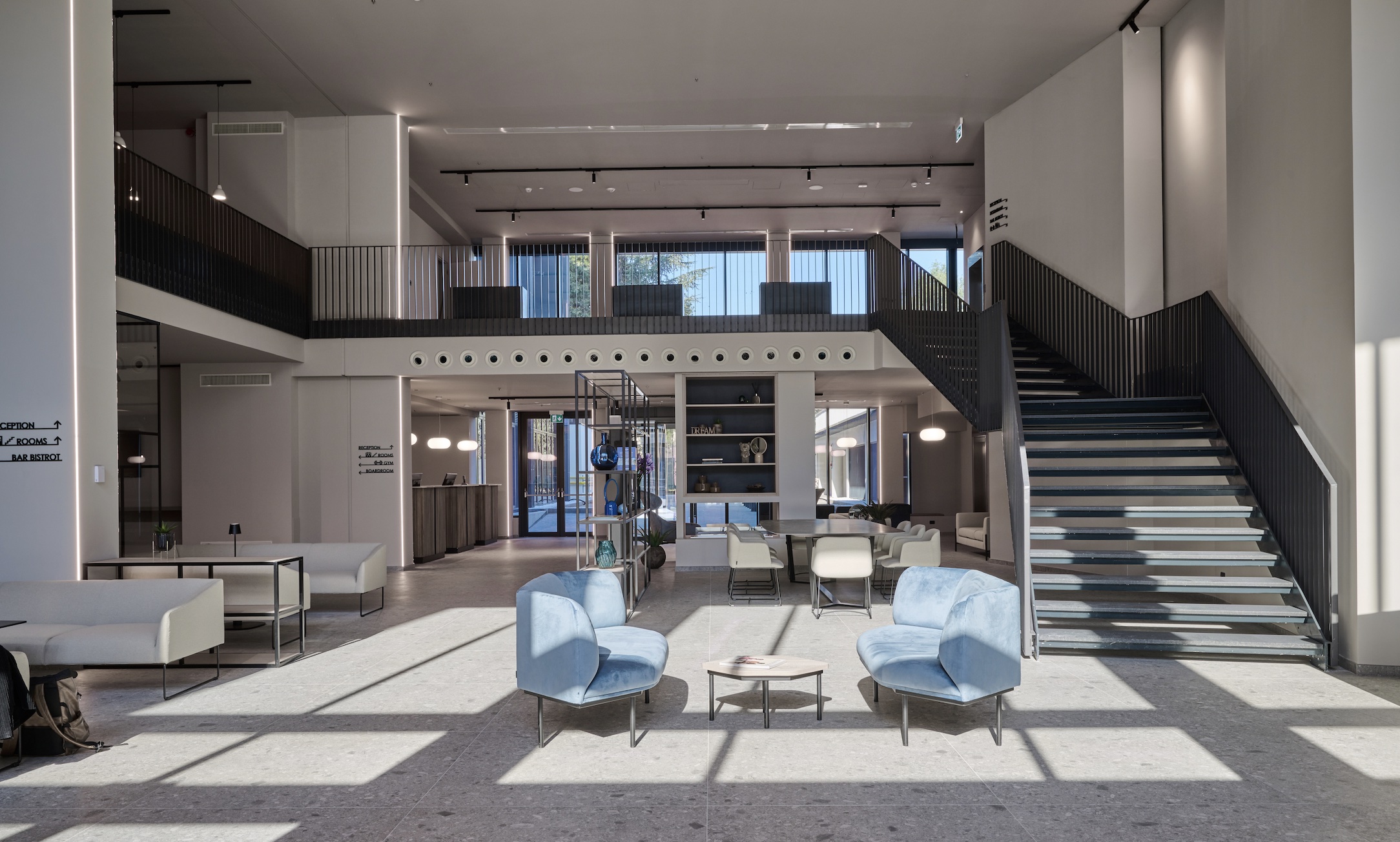 Lobby RMH Modena Raffaello