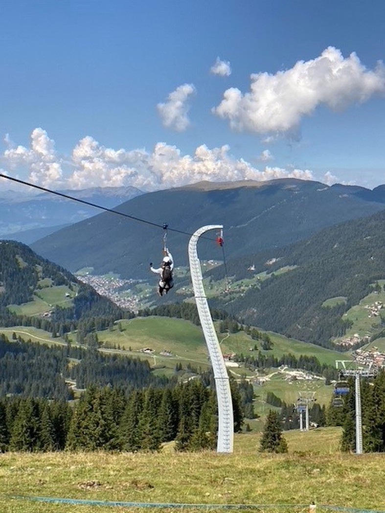 zipline hotel tyrol val gardena