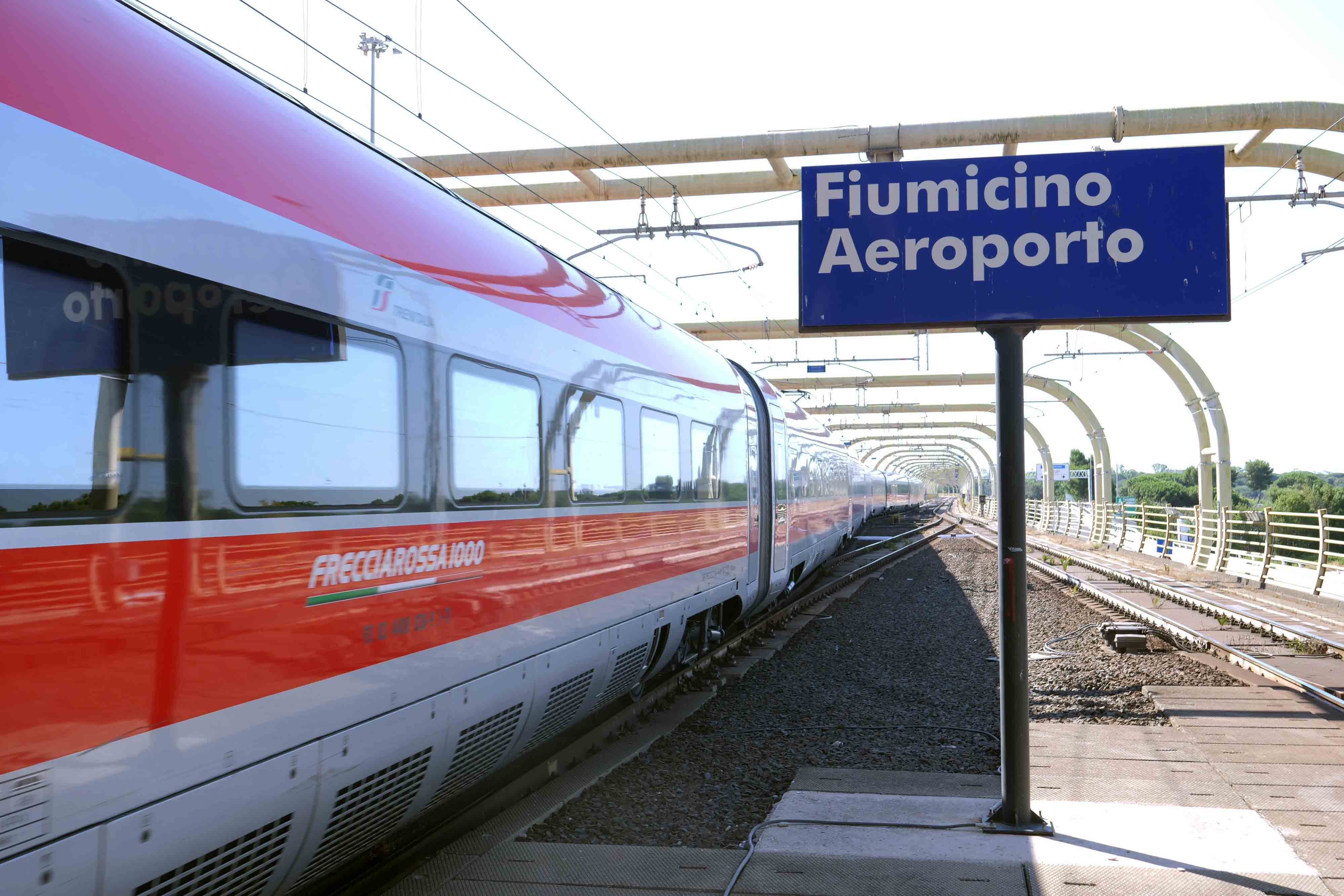 Trenitalia_FCO1.jpg