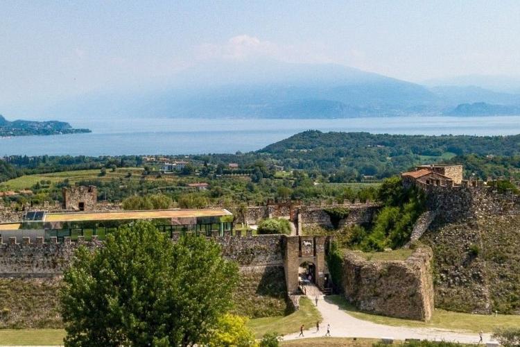 5-Rocca-di-Lonato-del-Garda-Visit-Brescia