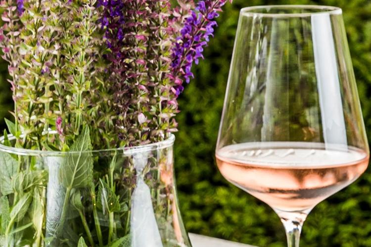 Seehof-Nature-Retreat---Salad-and-spa