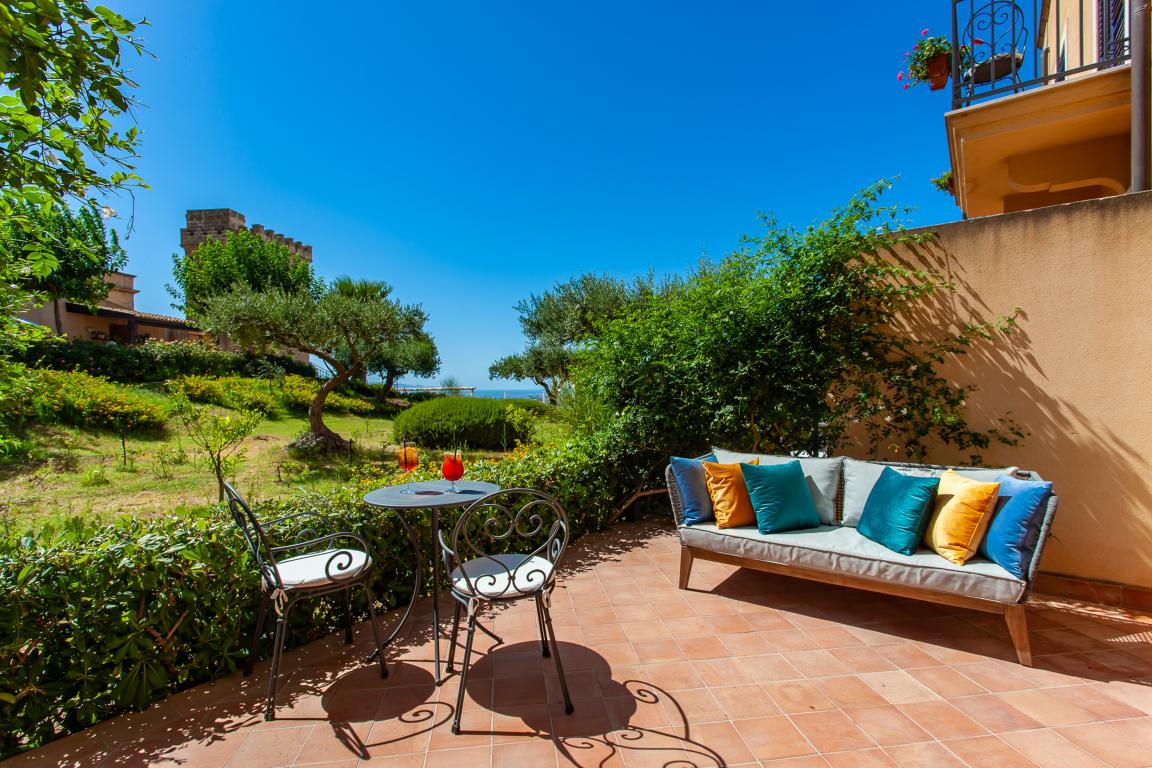 miniRelais-Baglio-Oneto-dei-Principi-di-San-Lorenzo---BSuperiorterrace2-Terrazza