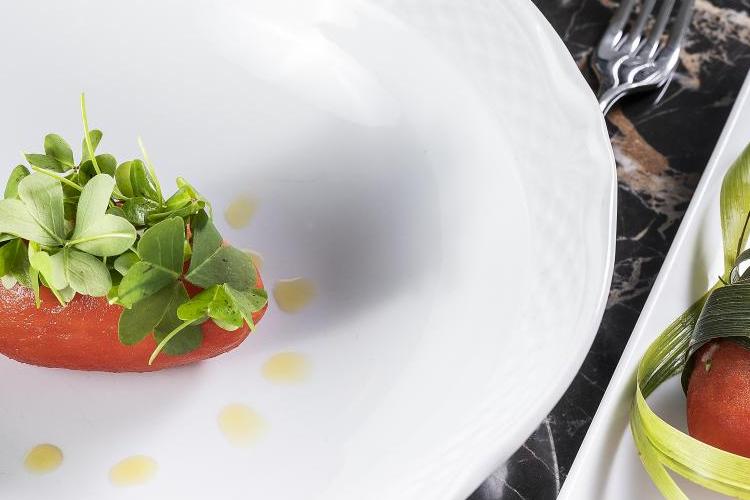 miniPomodoro-in-foglia-lemongrass-e-acetosella-Ristorante-Il-Mirto