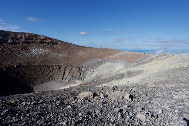 Eolie-04vulcano