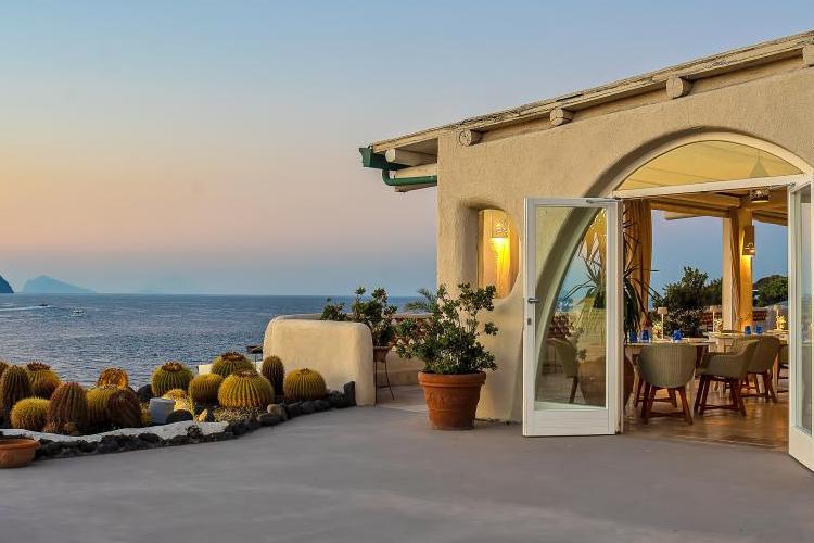 miniingresso-Ristorante-ArcipelagoTherasia-Resort