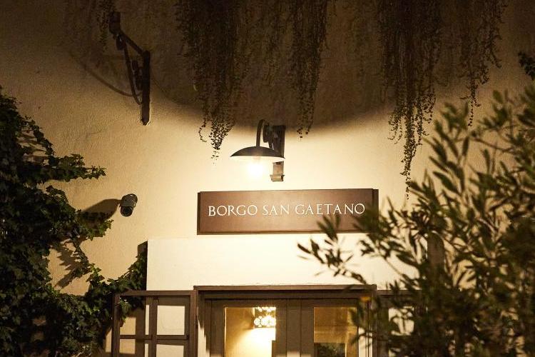 miniBorgo-San-Gaetano---ingresso-sera