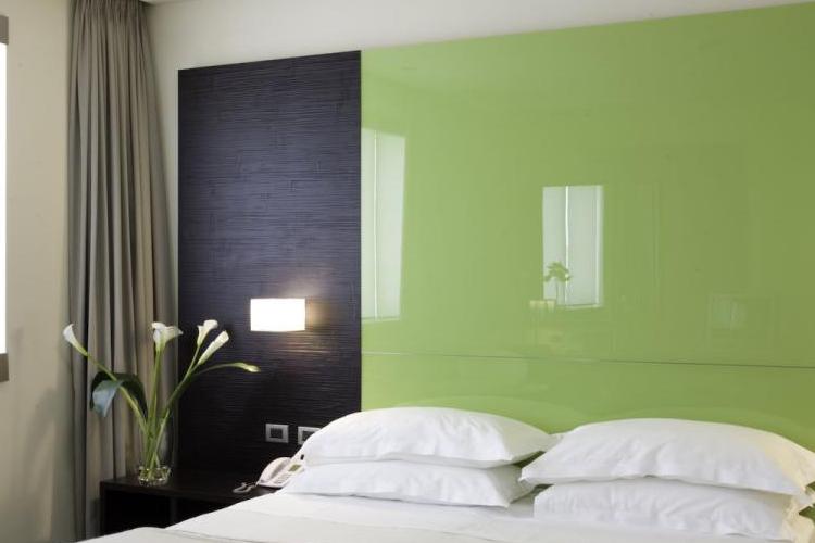 miniRoom-2