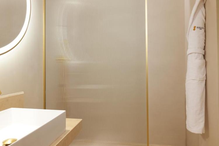 mini1107-Borghese-Contemporary-Hotel-12-1