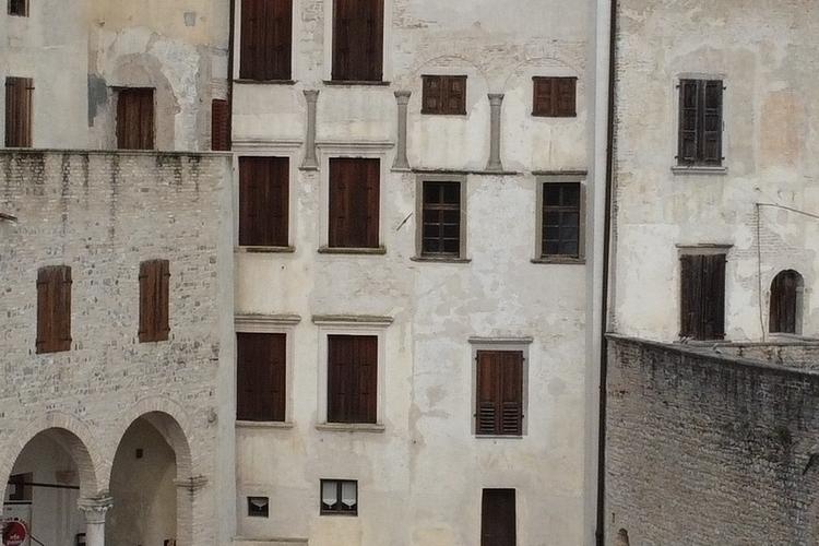 Valvasone-Arzene---castello-DJI0707