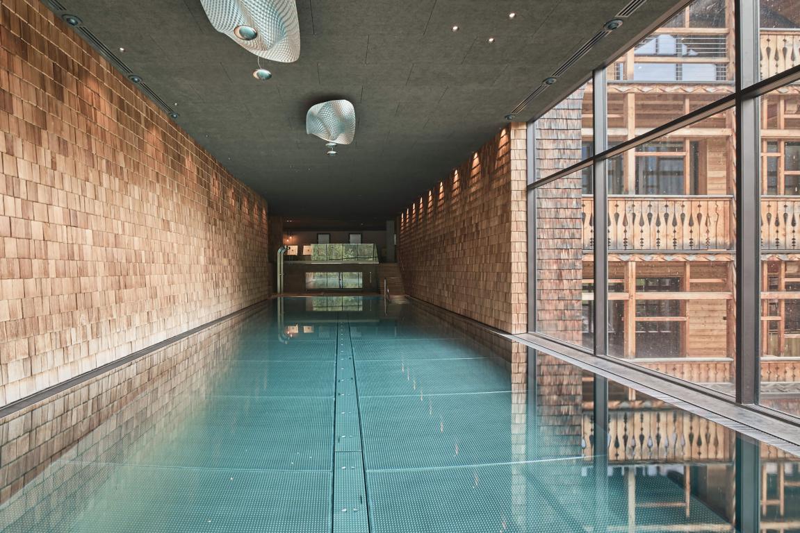 miniTenne-Lodges---PIscina-di-lato