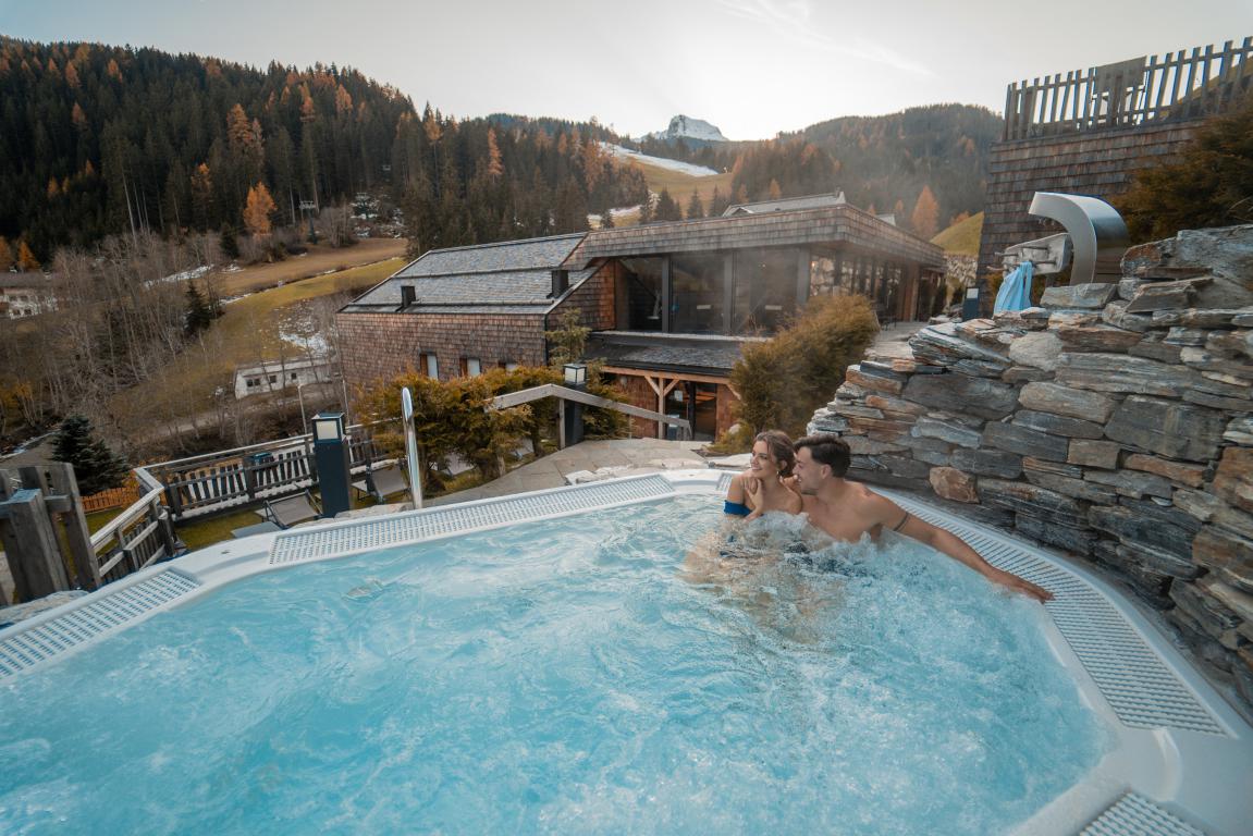 miniTenne-Lodges---Piscina-esterna-riscaldata