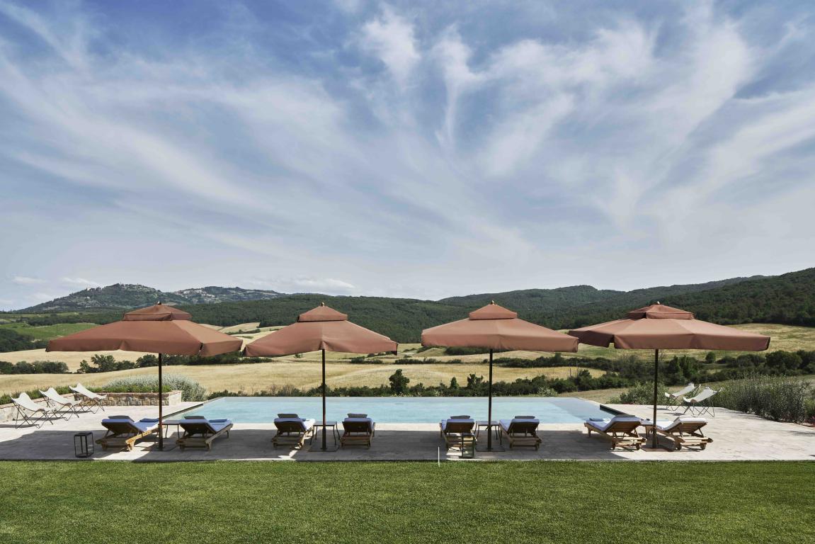 miniRWCDBVilla-OddiPool-View