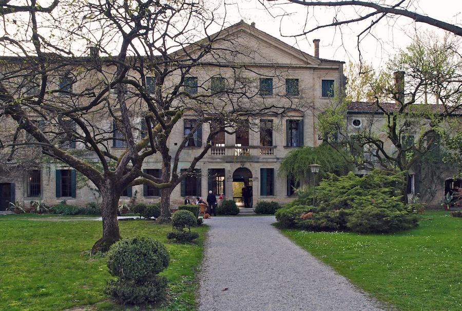 palazzo-Panigai-esterno-PN