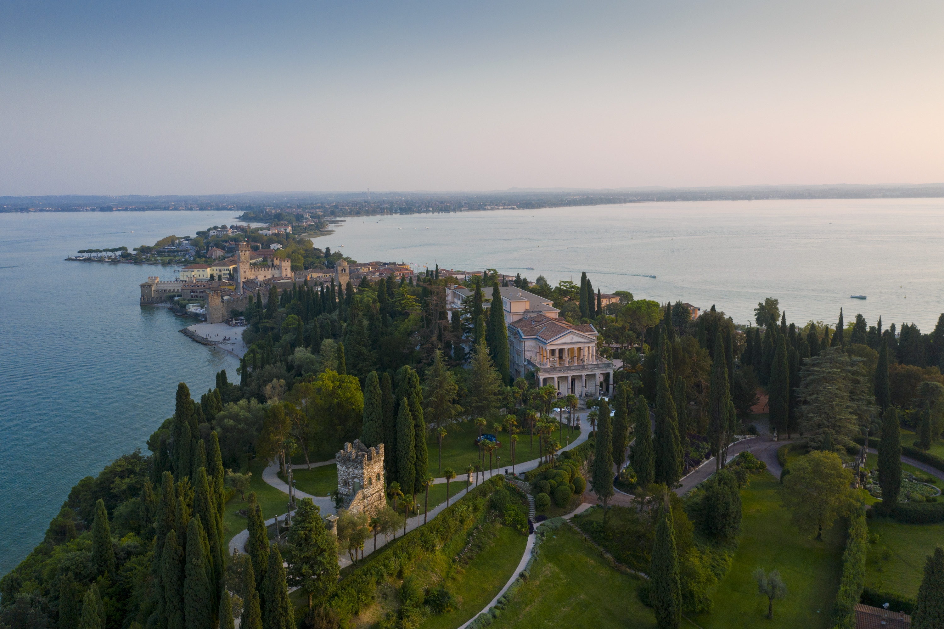 2509-Villa-Cortine-Palace-11