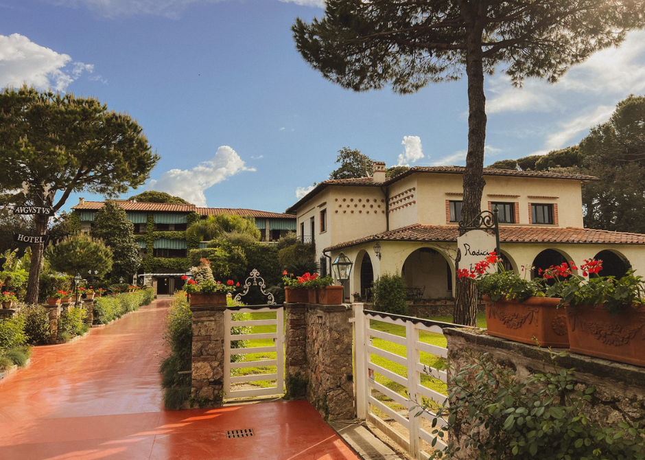 Augustus-Hotel--Resort-1