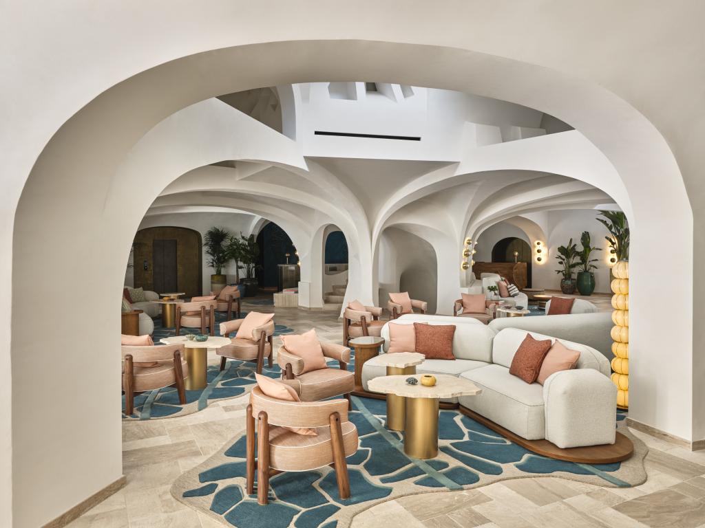 miniW-Sardinia--Poltu-Quatu---W-Lounge