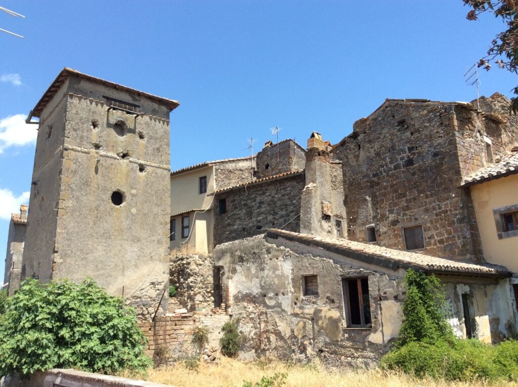 Torre di Sipicciano Graffignano VT MicroMuseo di arte contemporanea della Tuscia Photo Brunobettati 1024x765