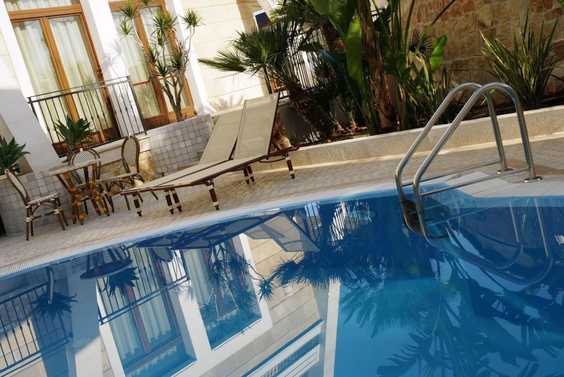 mini 05.06 Life Resorts 1
