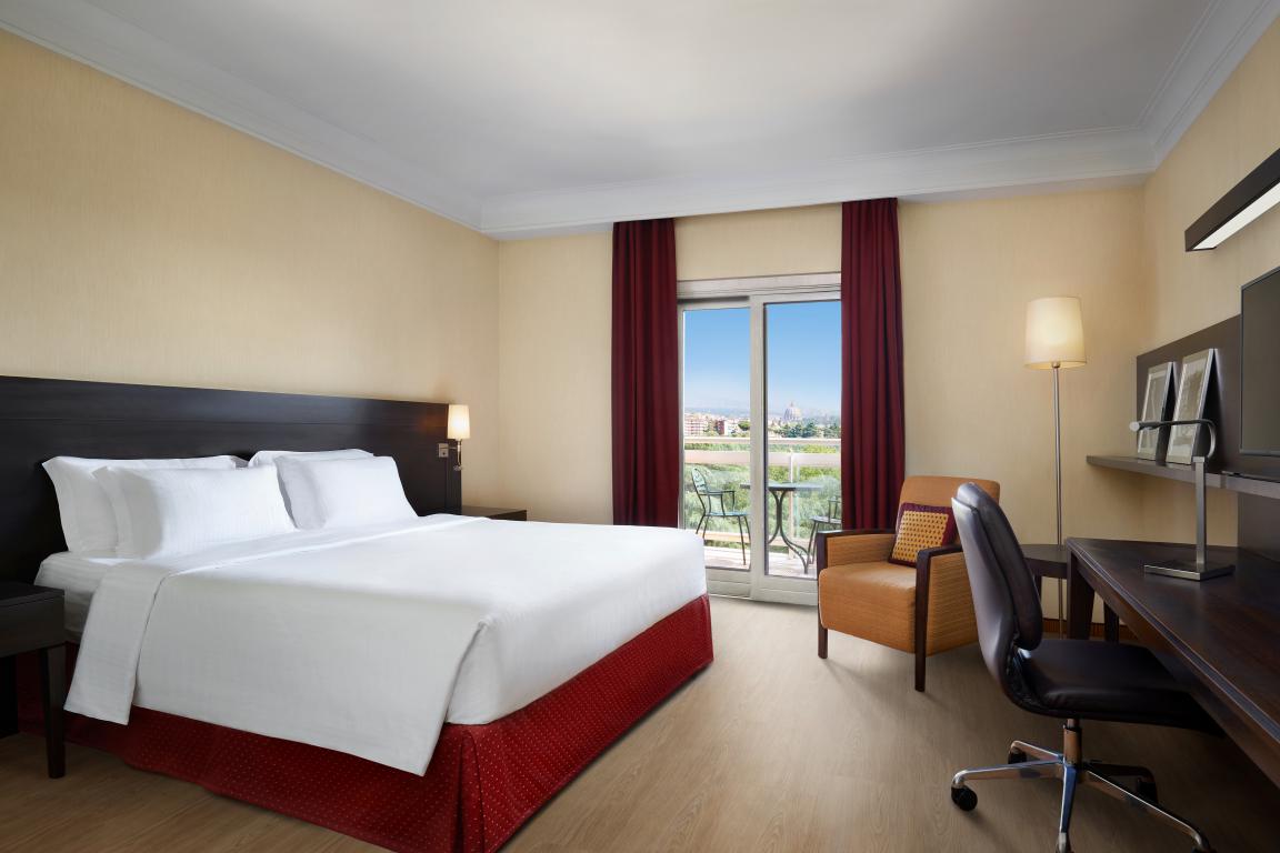 mini CY ROMCP Executive King bedroom San Pietro View