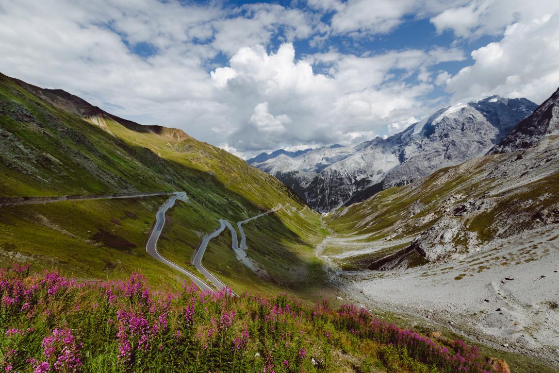 Passo dello Stelvio - Ph credits Joseprh Vary - Unsplash