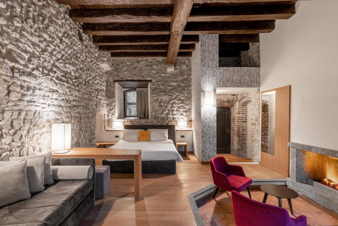 mini Relais Castello di Casiglio by Concreta 1