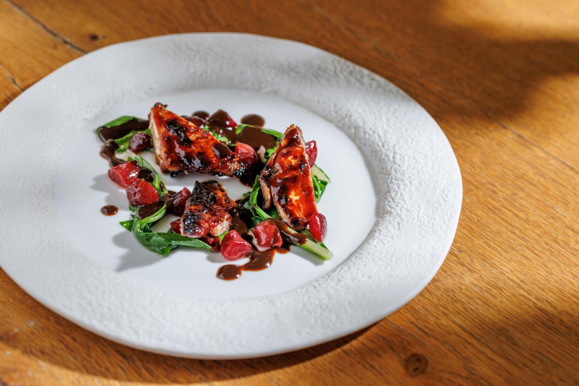 Quail dish with cherries