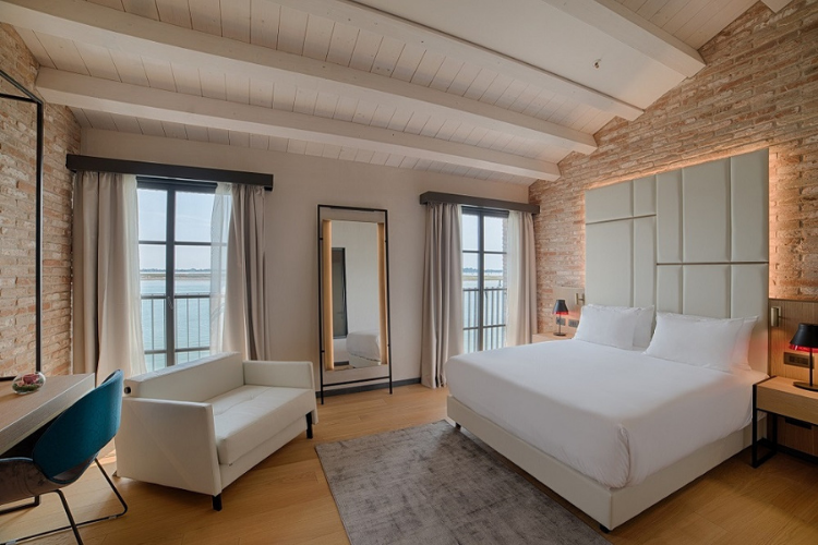 nh collection venezia murano villa junior suite