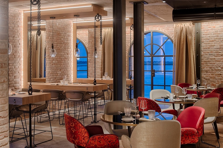 nh collection venezia murano villa restaurant