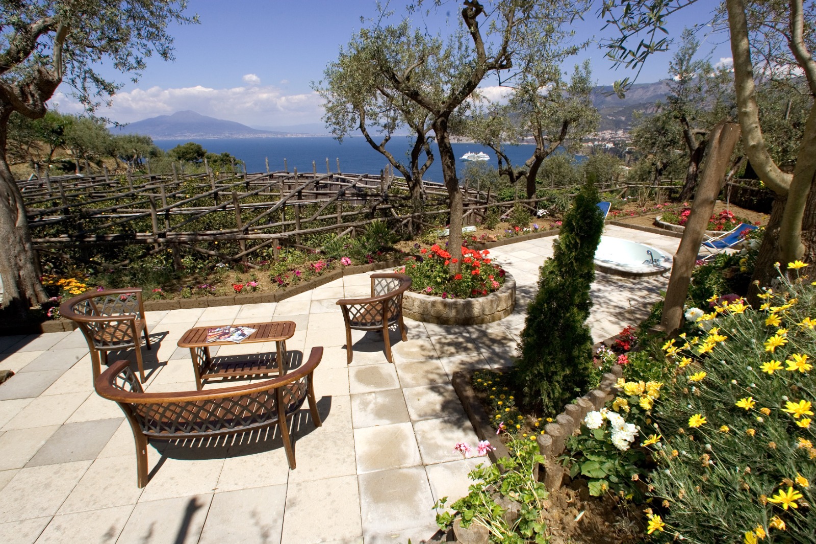 villa bianca sorrento