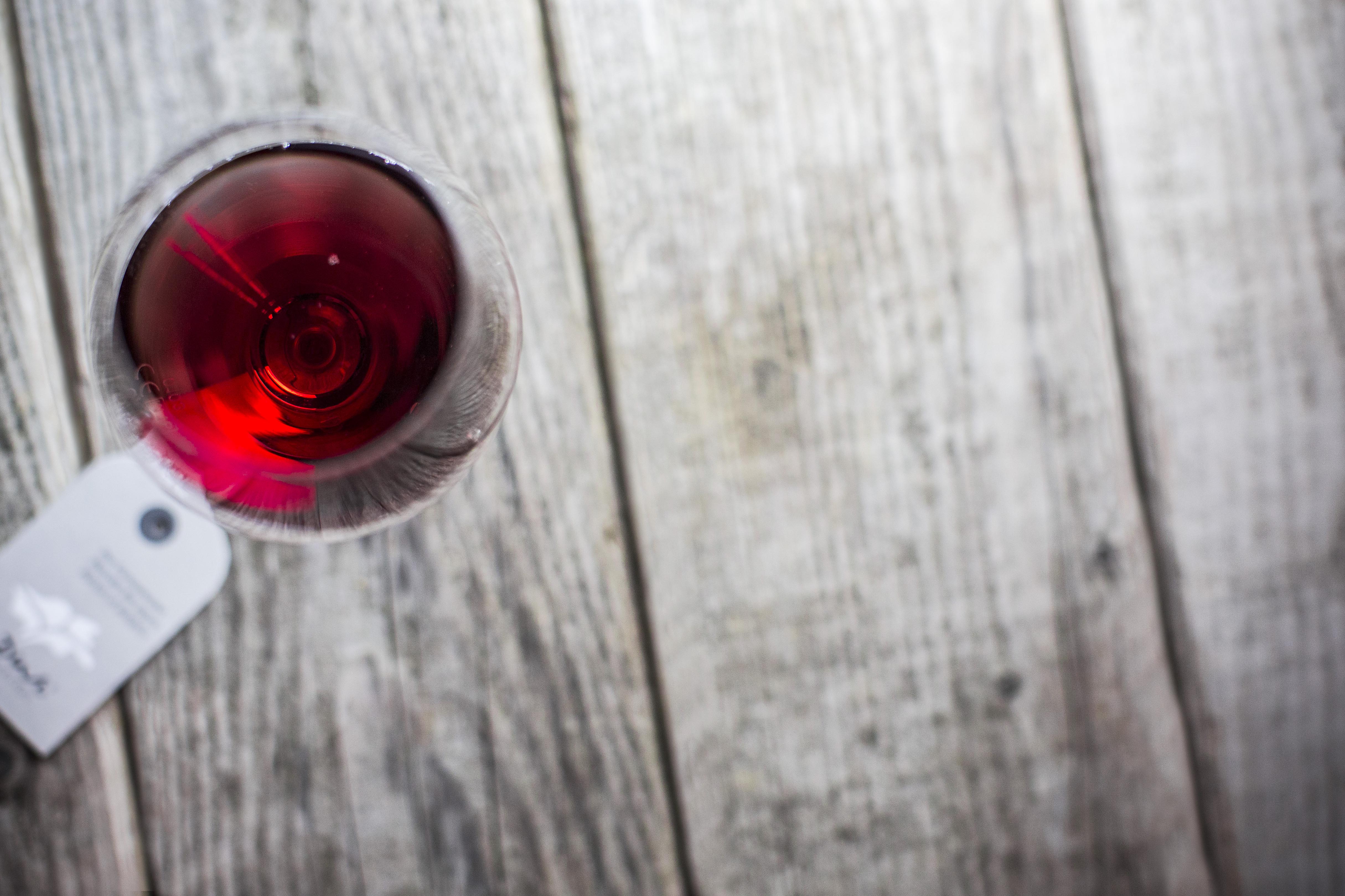 wine1_2.jpg