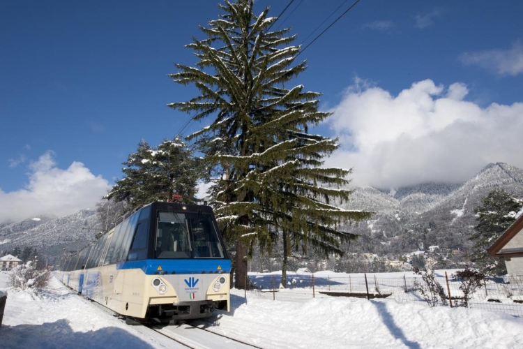 Half-price rail travel between Italy and Switzerland