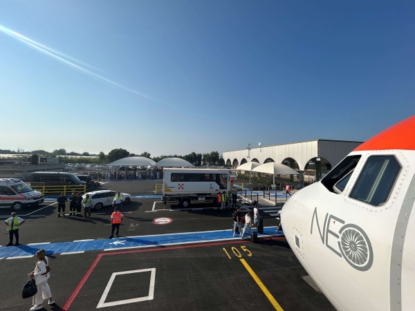 easyJet debuts at Salerno Airport, and invests in Naples