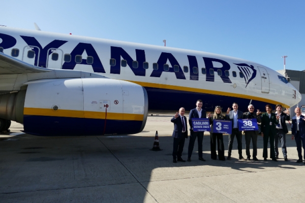 Ryanair expands its summer Sardinia network with 38 flights to Cagliari and 20 to Alghero 