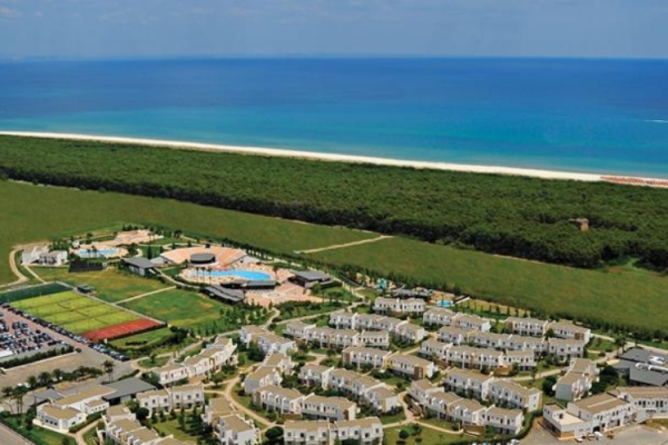 Spanish fund Azora completes the acquisition of Bluserena’s 13 hotels 