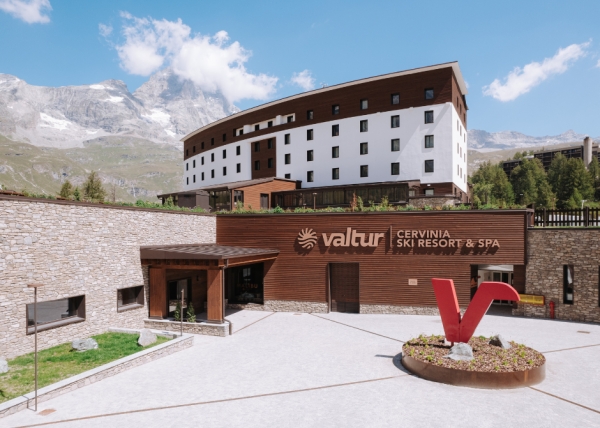 Winter sports in summer at the Valtur Cervinia Cristallo Ski Resort