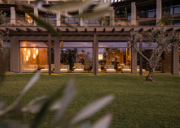 Romantic Christmas and Epiphany two-night stays on Lake Garda