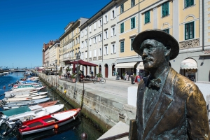James Joyce and his Ulysses celebrate 140 and 100 years on 2 February 2022