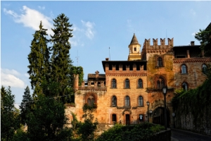 Castell’Arquato. Medieval splendor close to Milan 