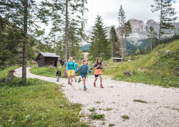 Val d'Ega. Fun and games for children in the Dolomites 