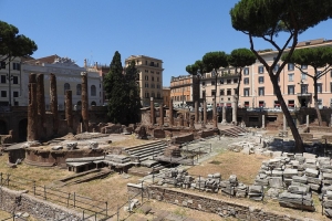 Largo di Torre Argentina: a glimpse into Rome’s historic heart  