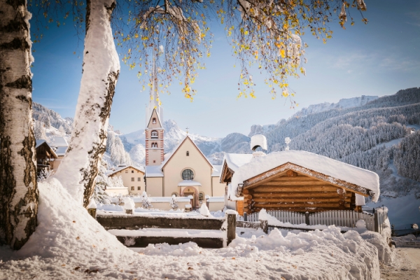 South Tirol Dolomite Experiences. Thrilling winter activities in the Val Gardena valley