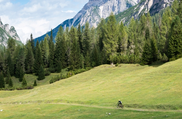 Autumn hiking and biking in the Veneto region’s Belluno Dolomites
