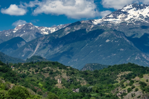 Piedmont. Panoramic trekking and gastronomic experiences