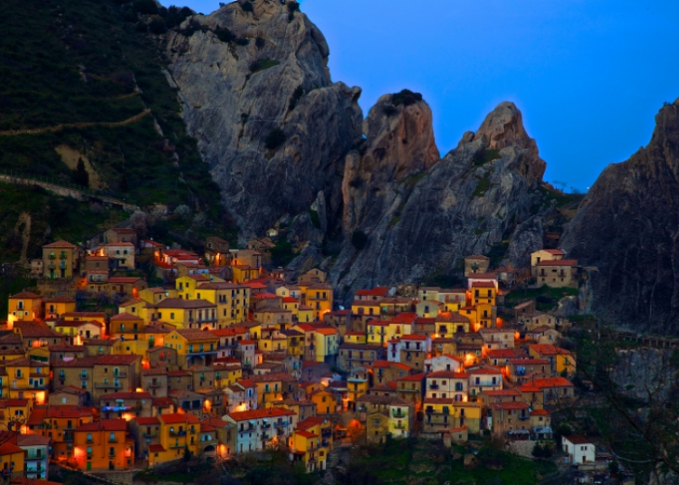 Treasures of Basilicata. Castelmezzano, a beautiful town under the Lucanian Dolomites