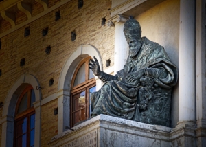 Pope Sixtus V - Plazzo dei Priori Fermo